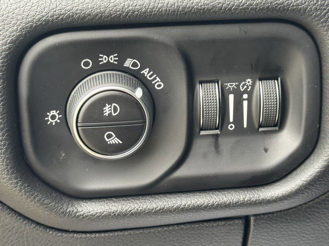 2026 Ram 1500 Laramie photo 10