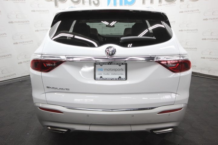 2022 Buick Enclave Essence photo 4