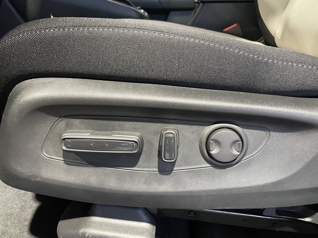 2025 Honda CR-V EX photo 8