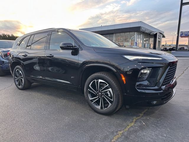 2026 Buick Enclave Sport Touring photo 2