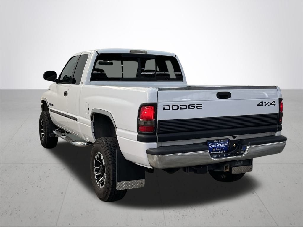 2000 Dodge Ram SLT photo 13