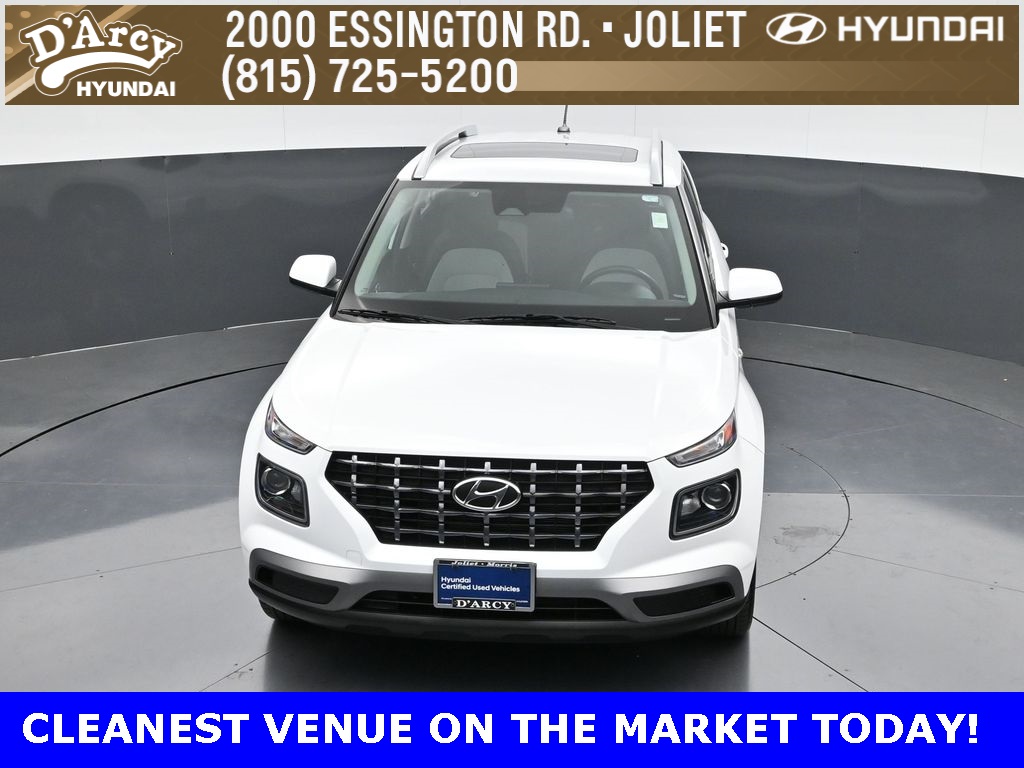 2024 Hyundai Venue SEL photo 8