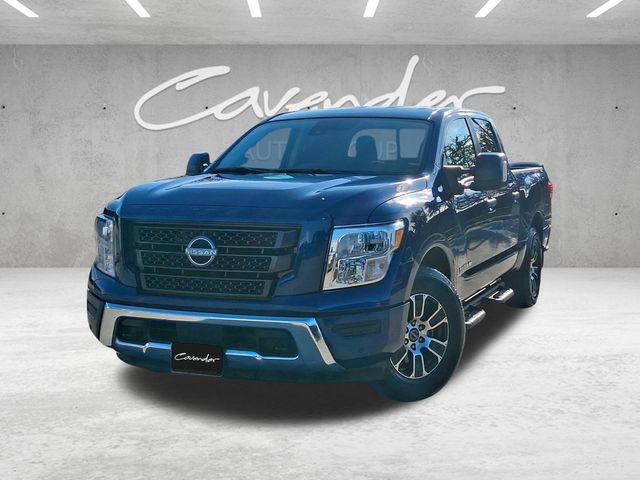 2024 Nissan Titan SV's photo