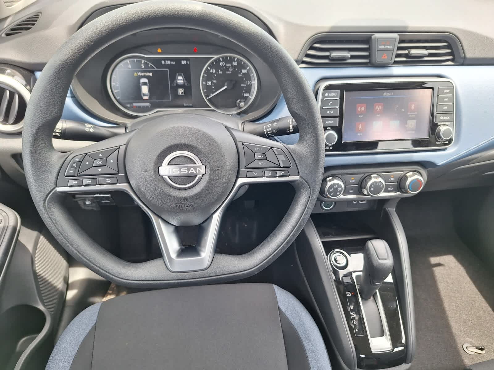 2025 Nissan Versa SV photo 20