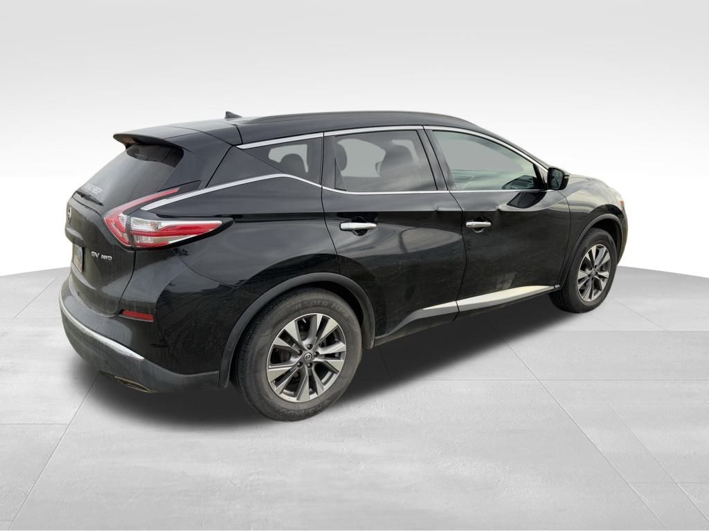 2016 Nissan Murano SV photo 3