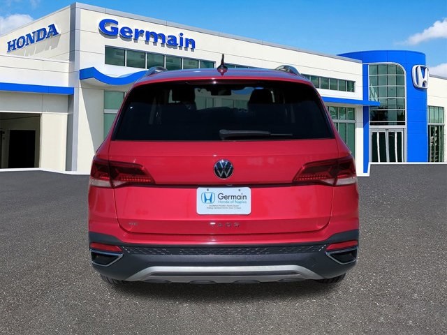 2022 Volkswagen Taos SE photo 5