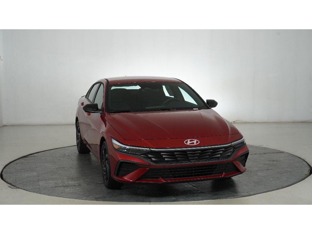 2026 Hyundai Elantra SEL's photo