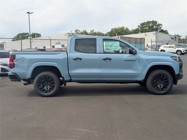 2026 Chevrolet Colorado Work Truck photo 2