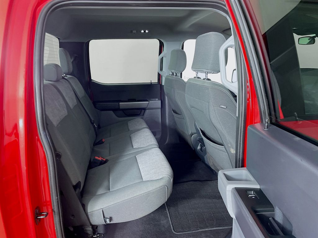 2023 Ford F-150 XLT photo 22