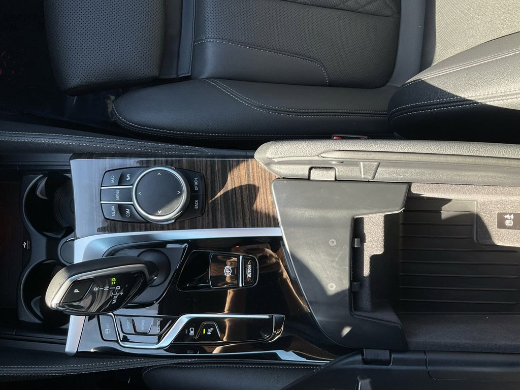 2022 Bmw 530e photo 22