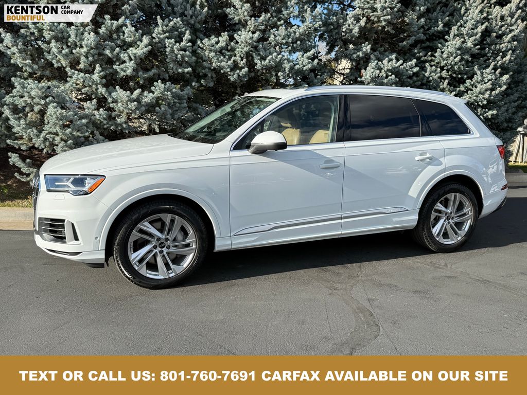 2022 Audi Q7 Prestige