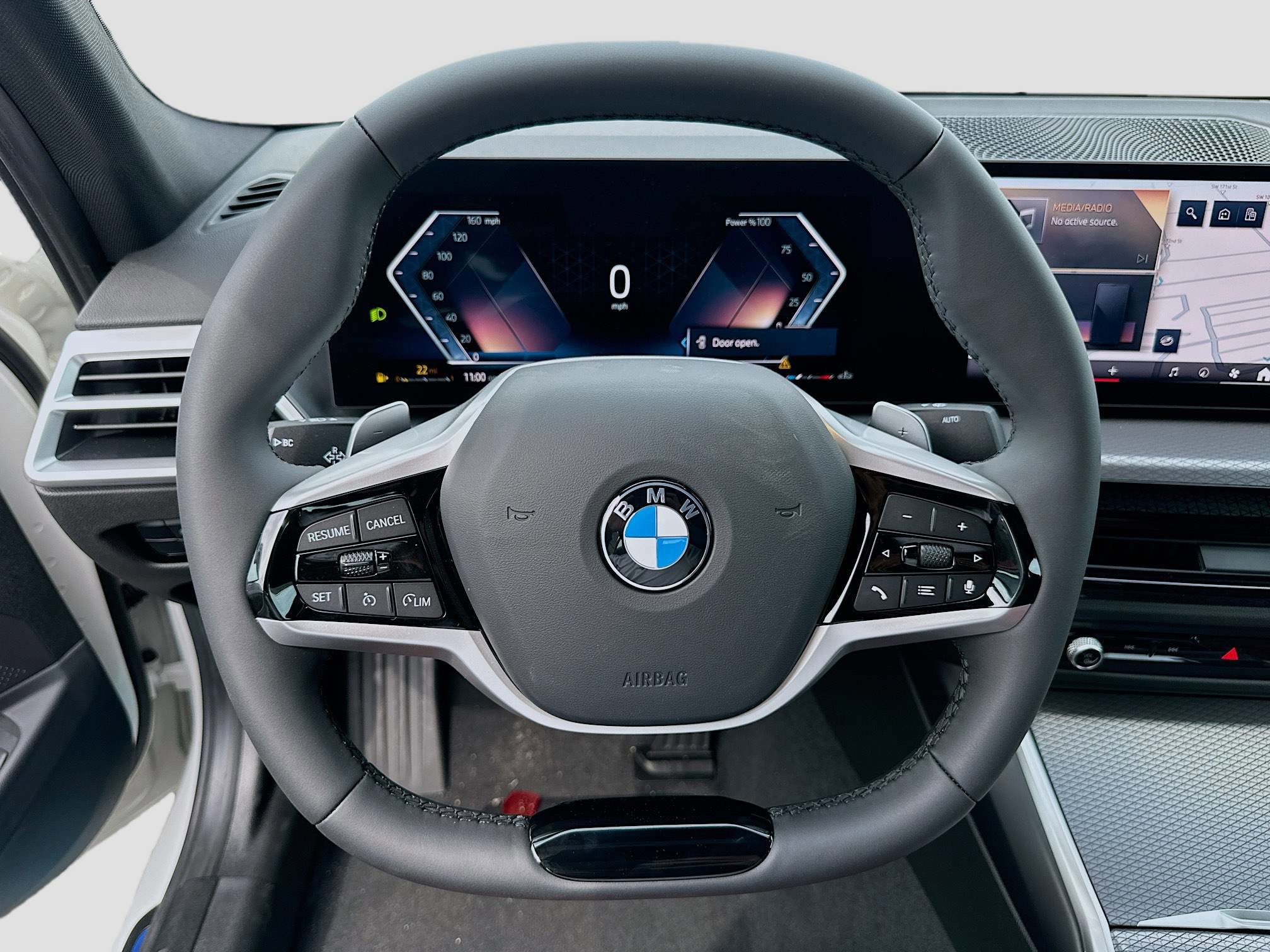 2025 Bmw 330i photo 8