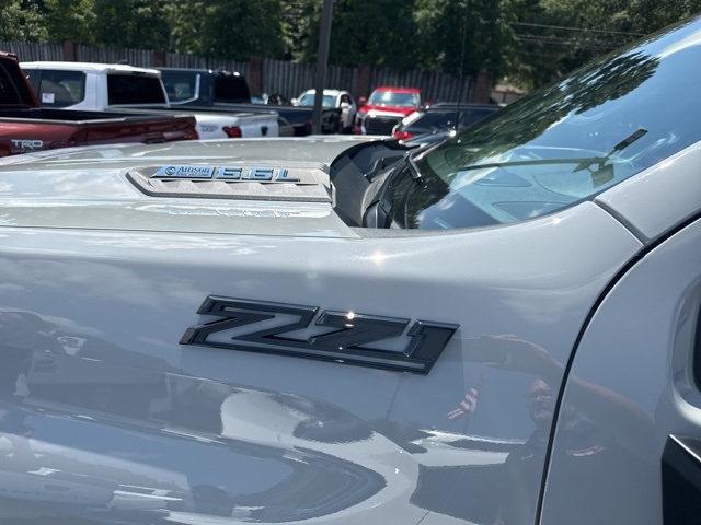 2024 Chevrolet Silverado 2500HD Custom photo 12