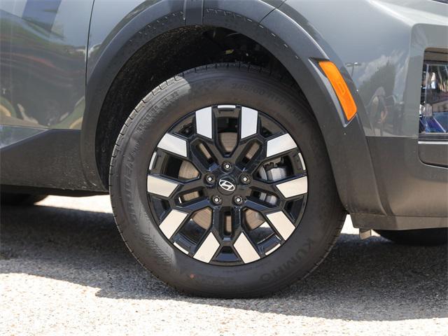 2025 Hyundai Santa Cruz SE photo 9