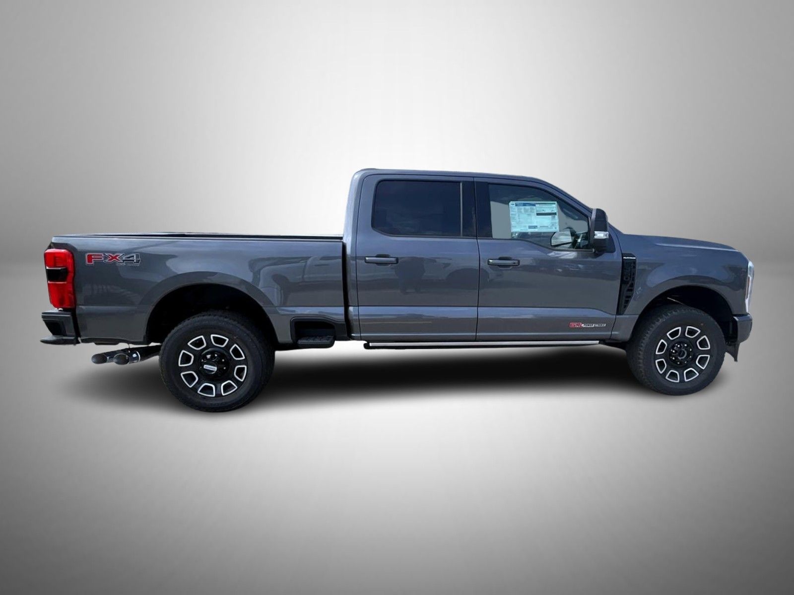 2026 Ford F-350 photo 4