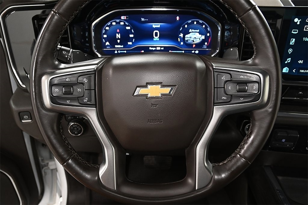 2024 Chevrolet Silverado 1500 LTZ photo 12
