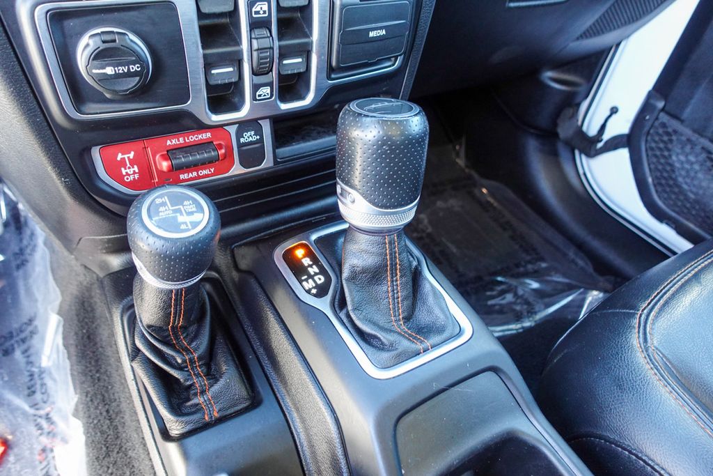 2021 Jeep Gladiator Mojave photo 24