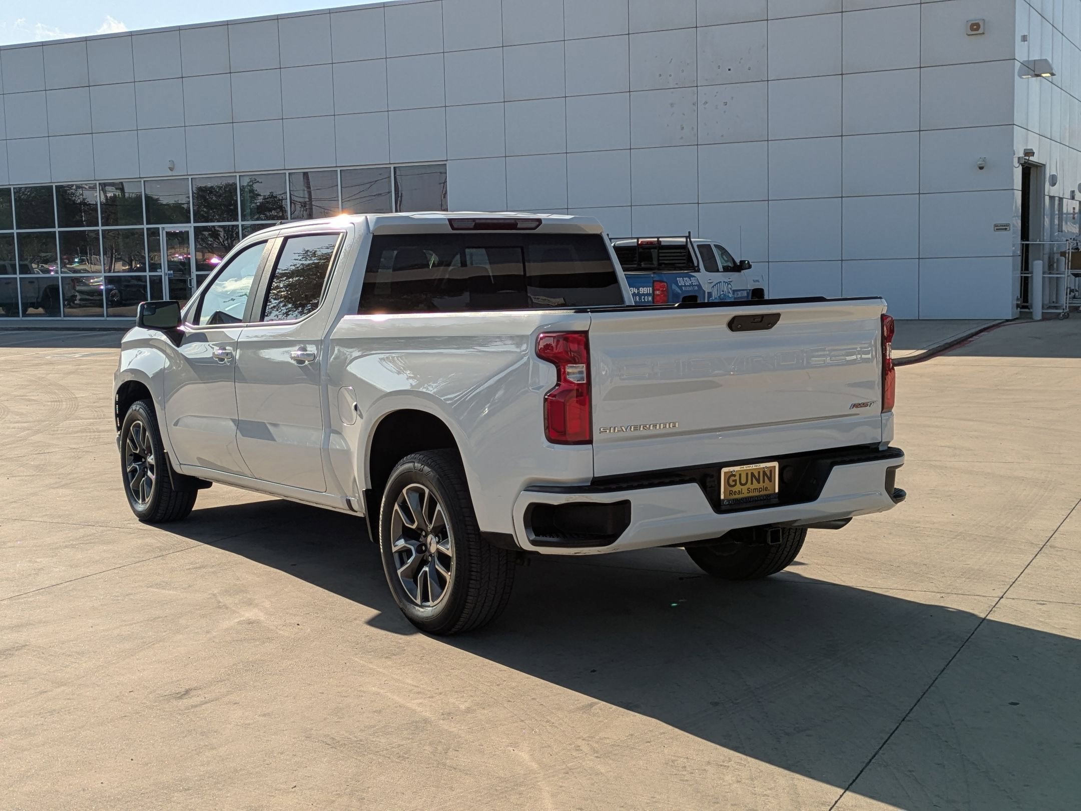 2020 Chevrolet Silverado 1500 RST photo 4