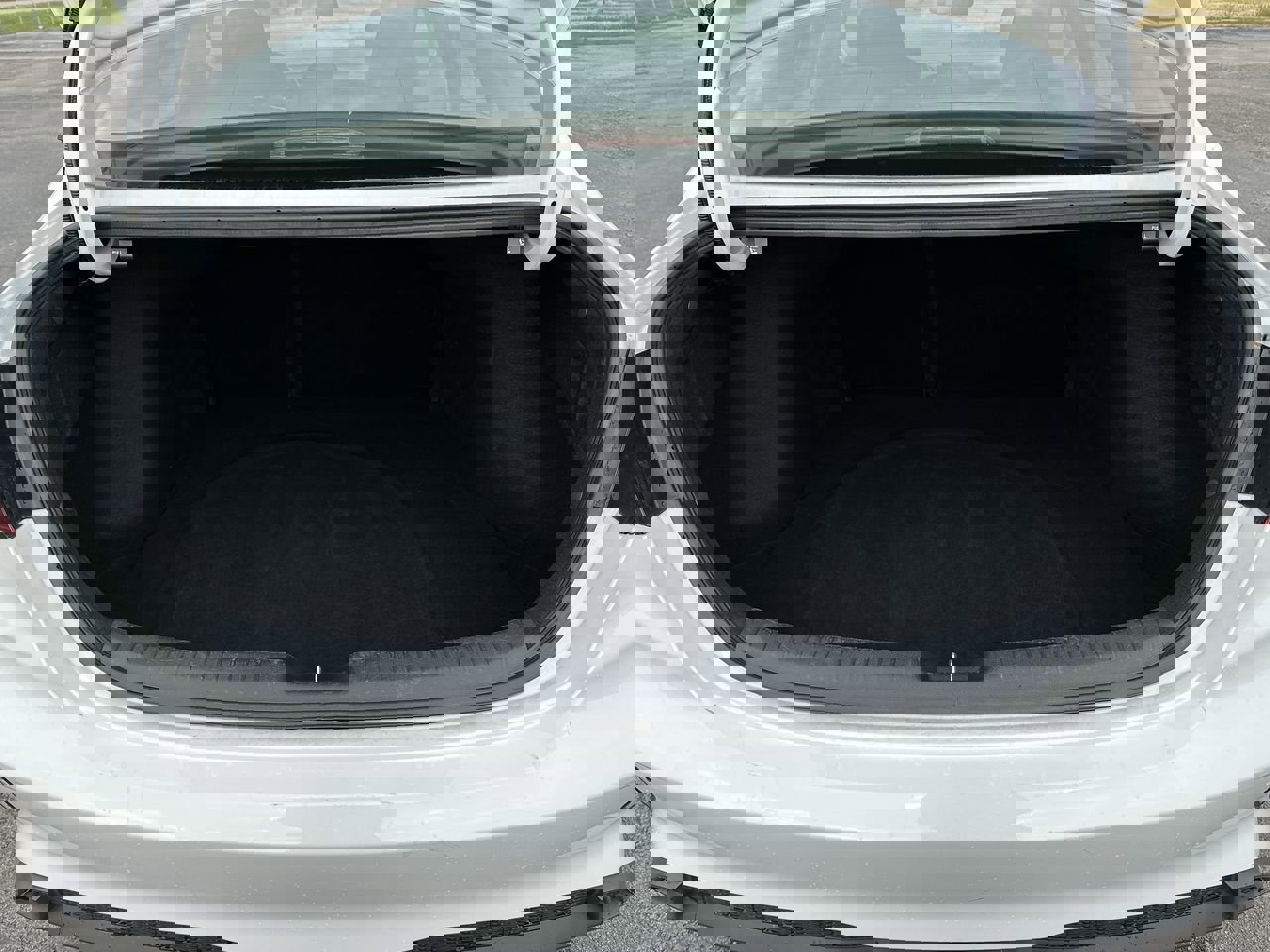 2024 Kia Forte LXS photo 23