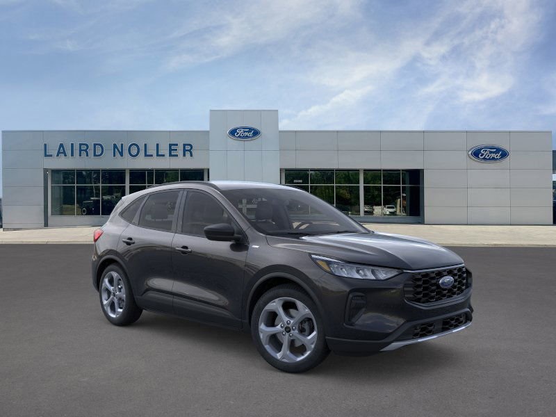 2025 Ford Escape ST-Line photo 6