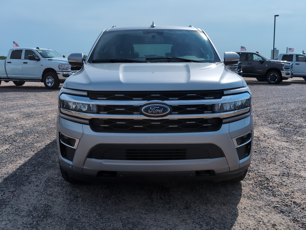 2023 Ford Expedition Limited photo 2