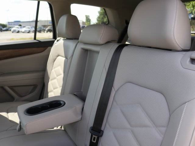 2026 Volkswagen Atlas SE photo 16