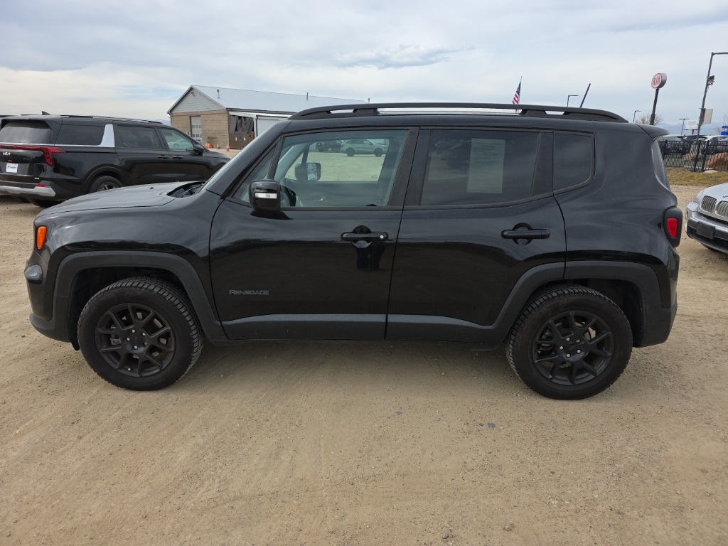 2020 Jeep Renegade Altitude photo 2