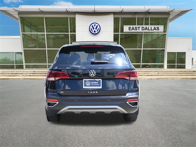 2024 Volkswagen Taos SE photo 3