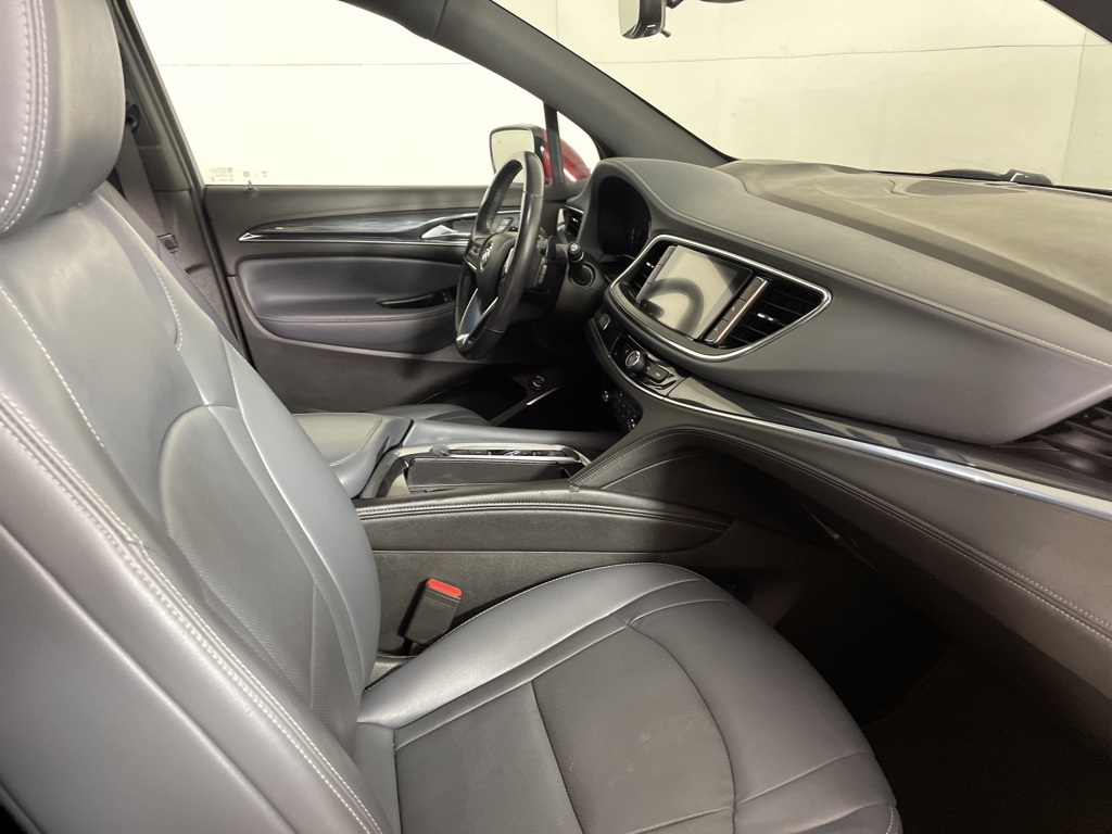 2024 Buick Enclave Premium photo 12
