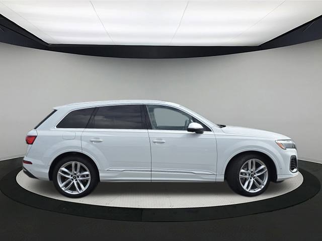 2025 Audi Q7 Premium Plus photo 5