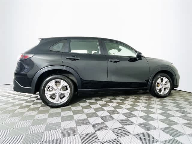 2025 Honda HR-V LX photo 9