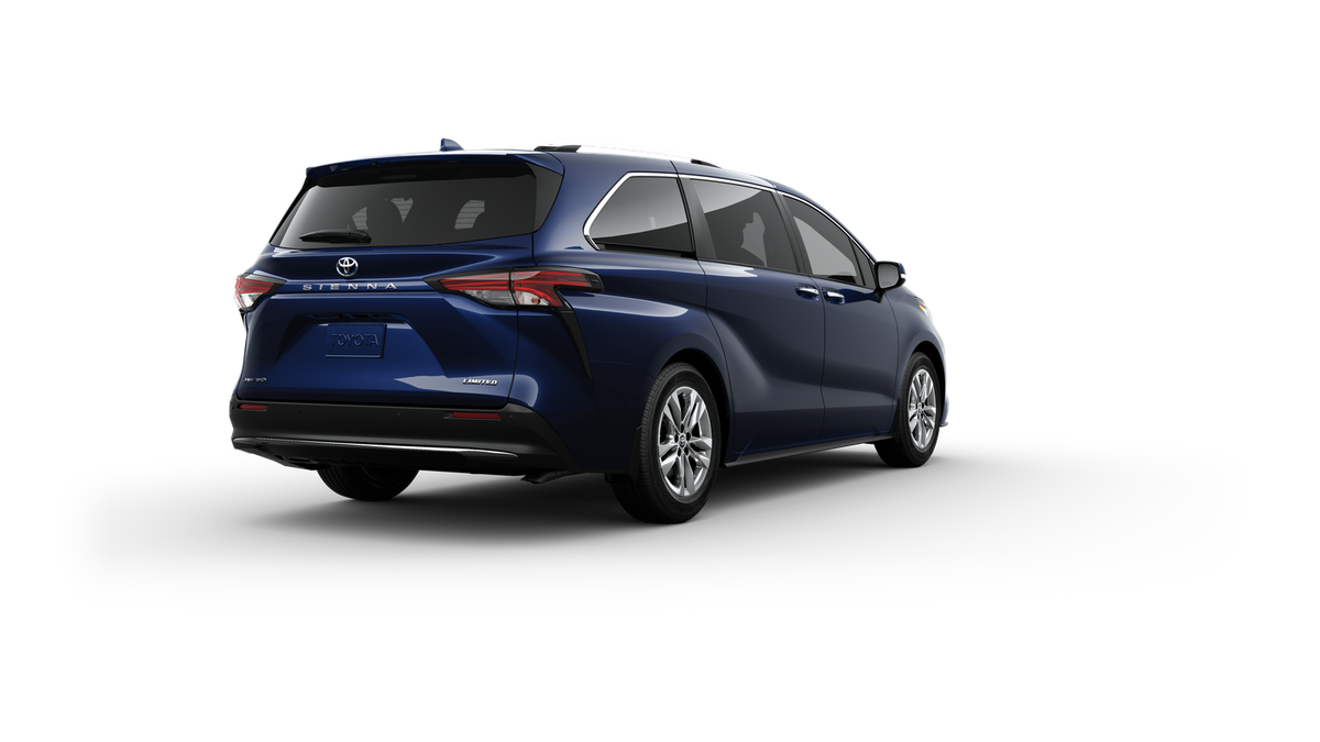 2025 Toyota Sienna Limited photo 3