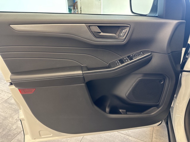 2025 Ford Escape Active photo 10
