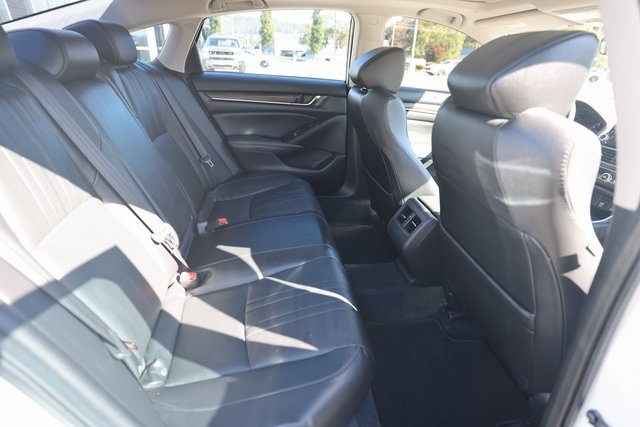 2020 Honda Accord Touring 2.0T photo 21
