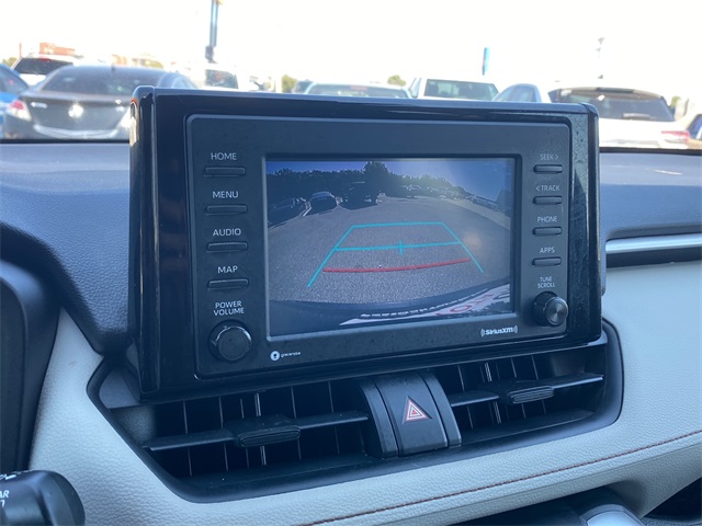 2021 Toyota RAV4 XLE photo 27