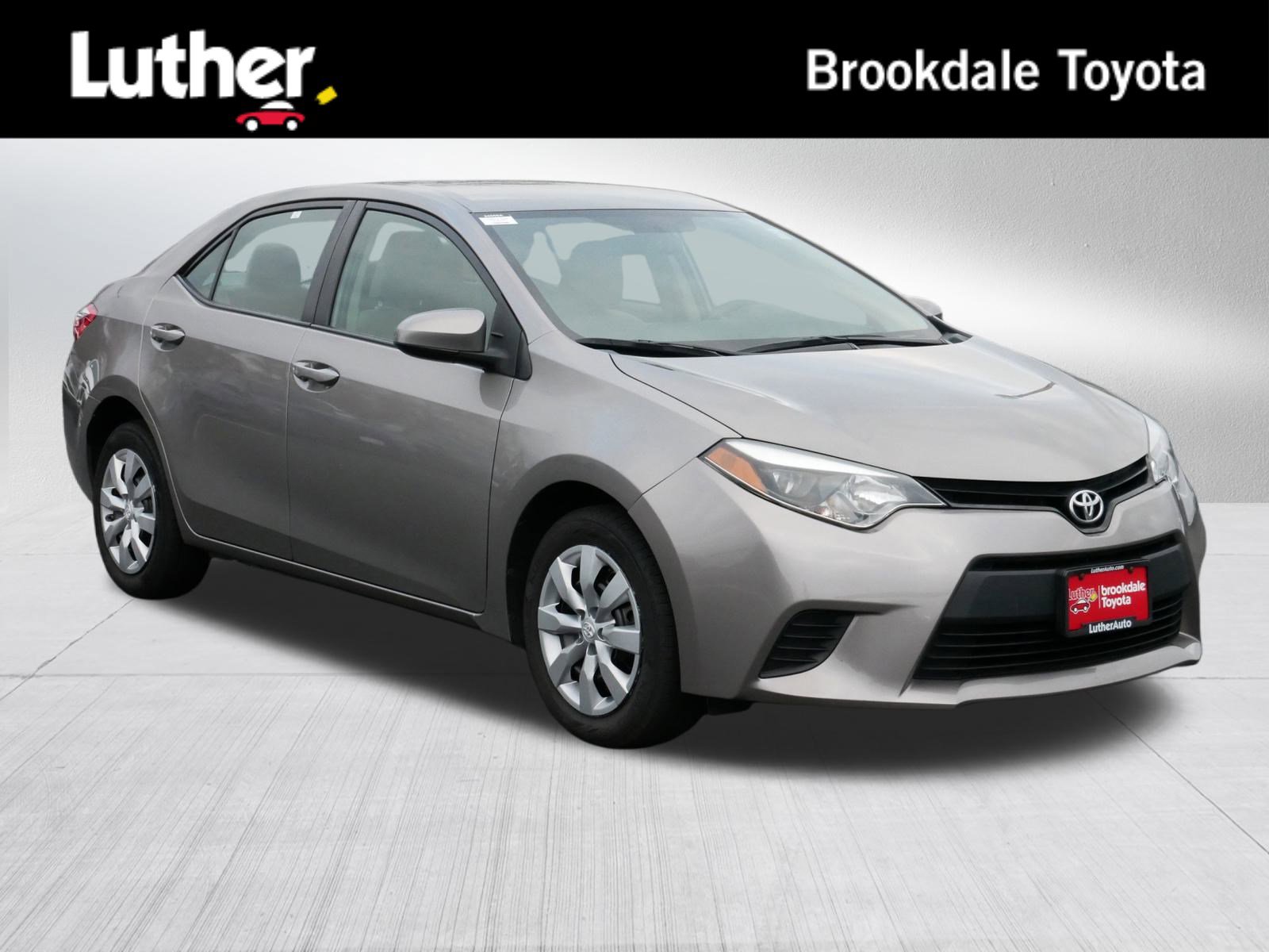 2014 Toyota Corolla LE's photo