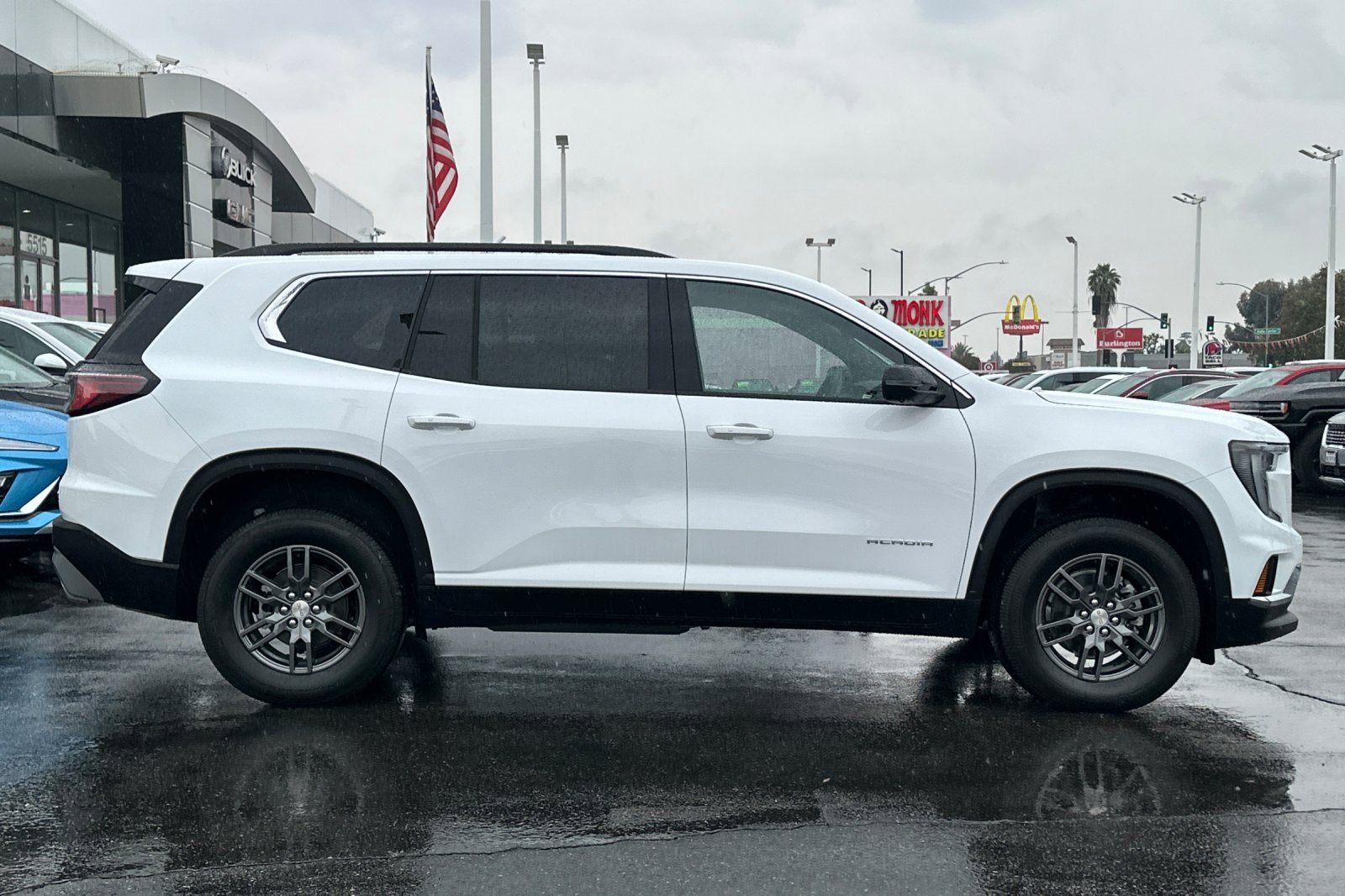 2026 Gmc Acadia Elevation photo 4