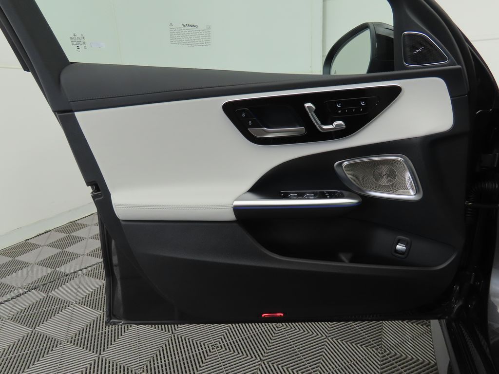 2025 Mercedes Benz C 300 photo 25