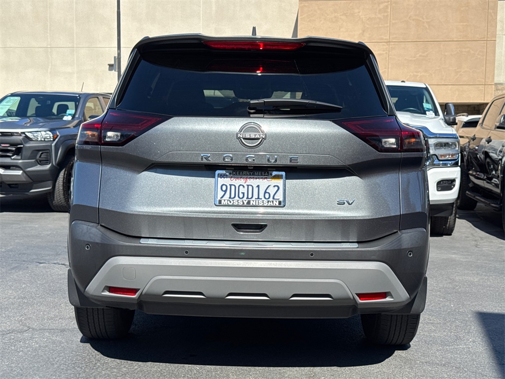 2023 Nissan Rogue SV photo 9
