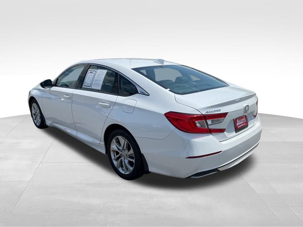 2018 Honda Accord LX 1.5T photo 16