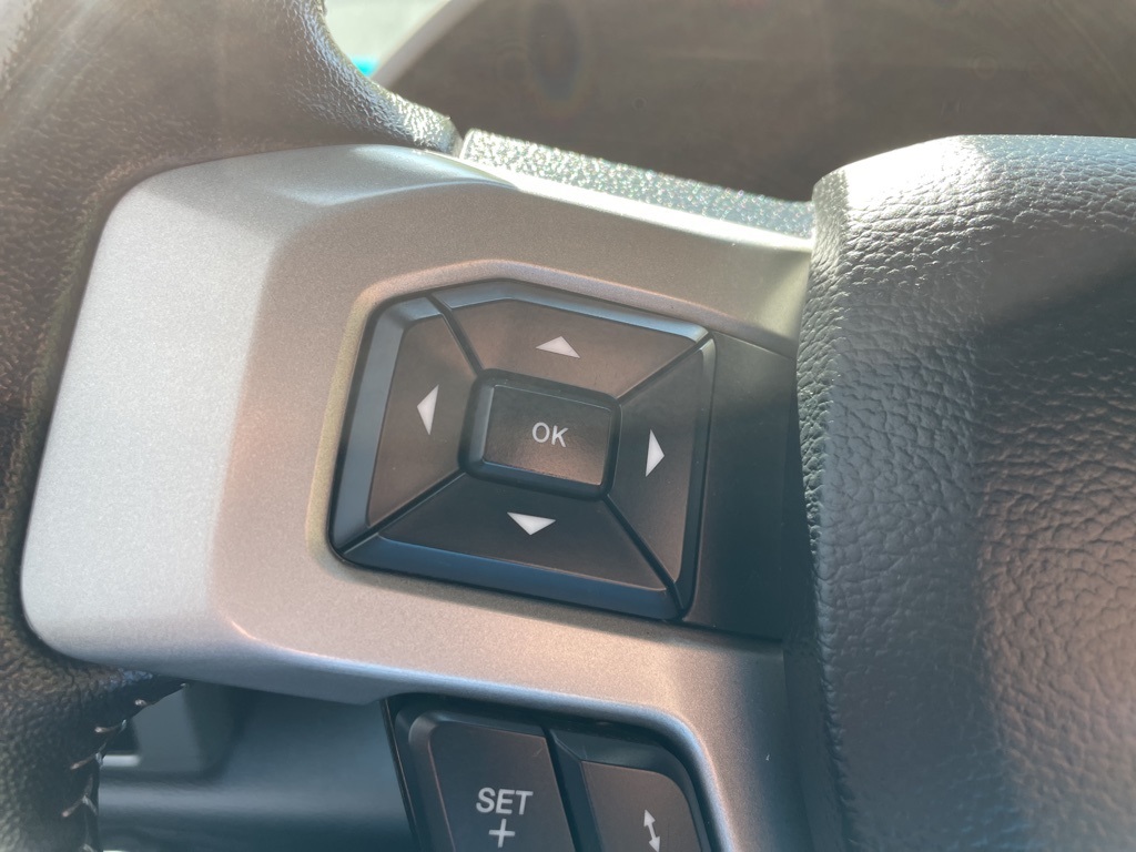2022 Ford F-250 Lariat photo 16