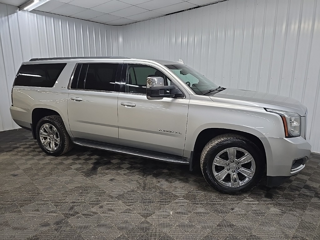 2016 GMC Yukon SLT's photo