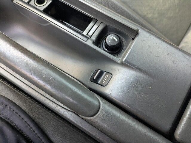 2005 Porsche Boxster Base photo 20
