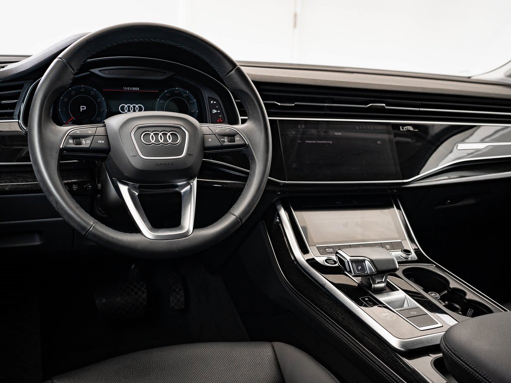 2022 Audi Q7 55 Premium Plus photo 4
