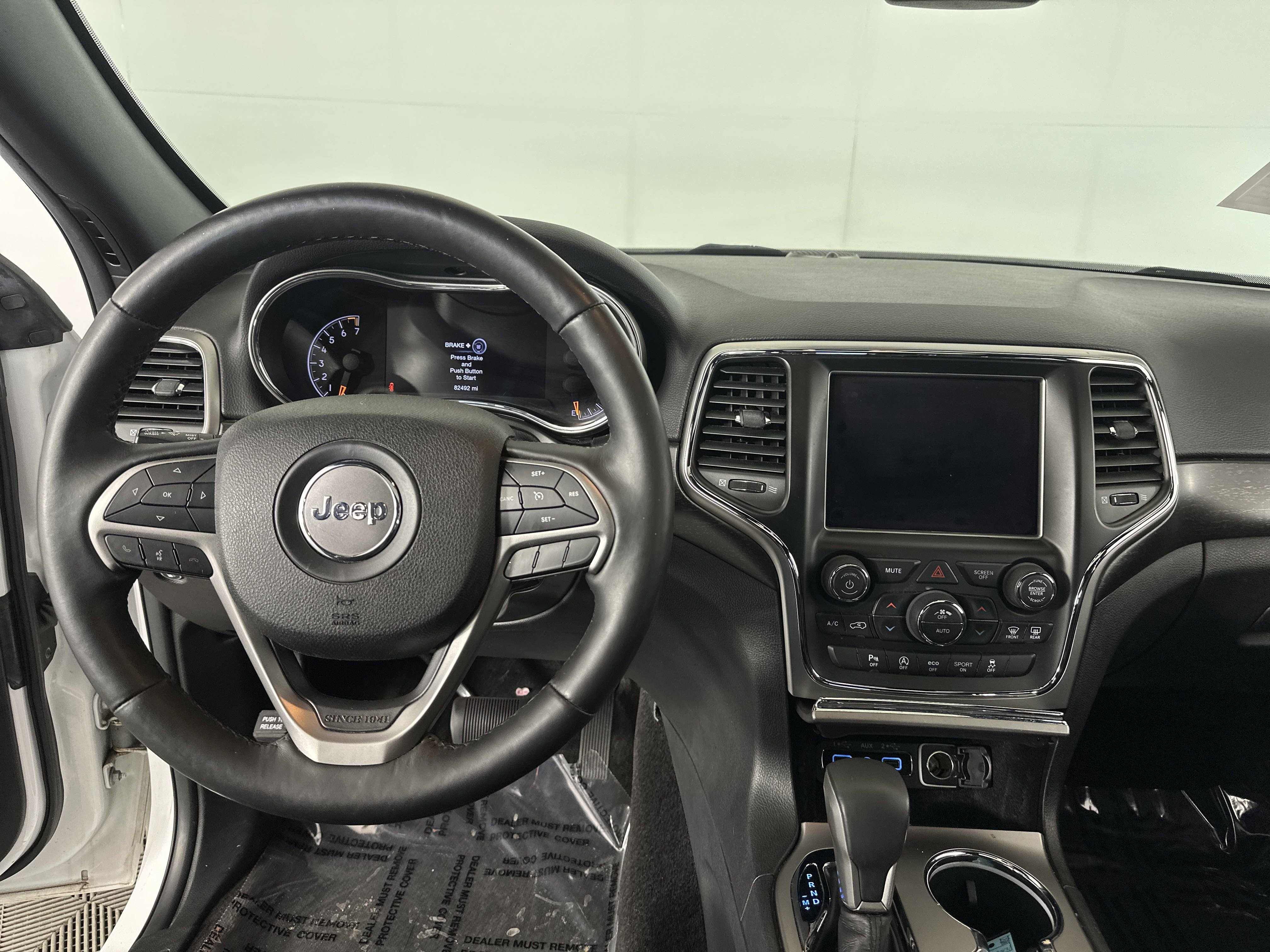 2018 Jeep Grand Cherokee Altitude photo 2