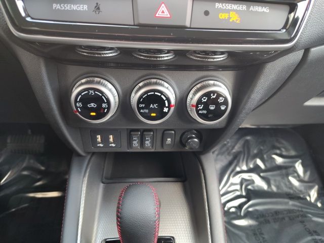 2025 Mitsubishi Outlander Sport LE photo 19