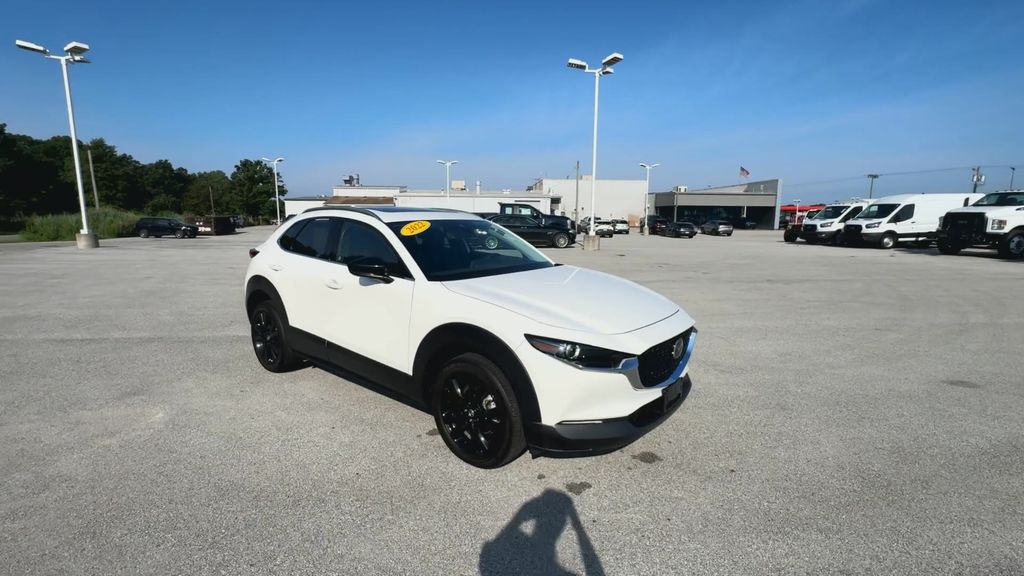 2022 Mazda CX-30 2.5 Turbo Premium photo 2