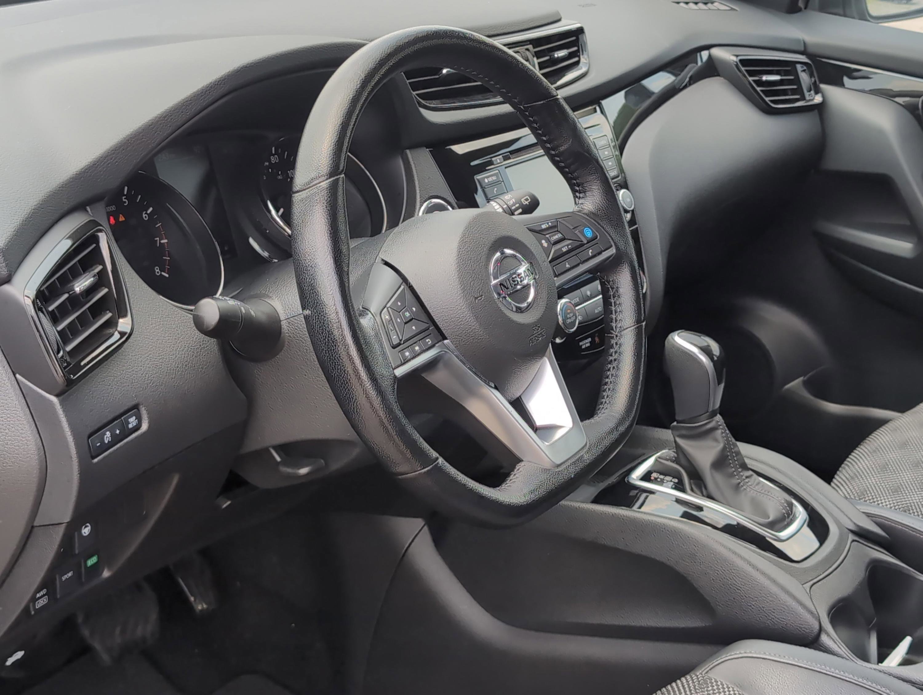 2022 Nissan Rogue Sport SV photo 9