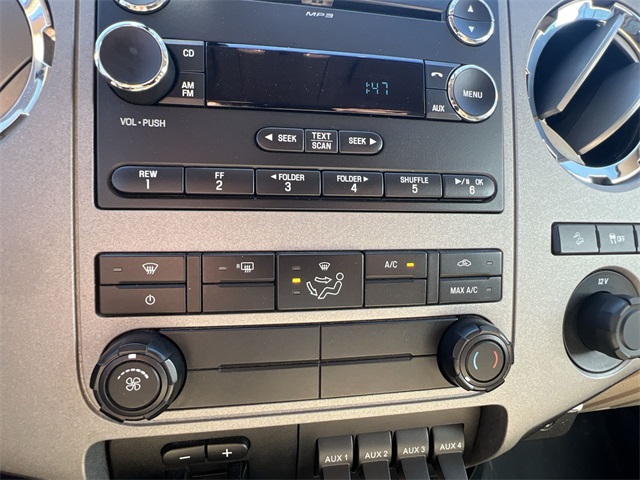 2014 Ford F-250 XLT photo 8