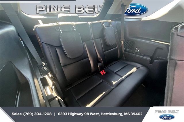 2023 Ford Explorer Limited photo 21